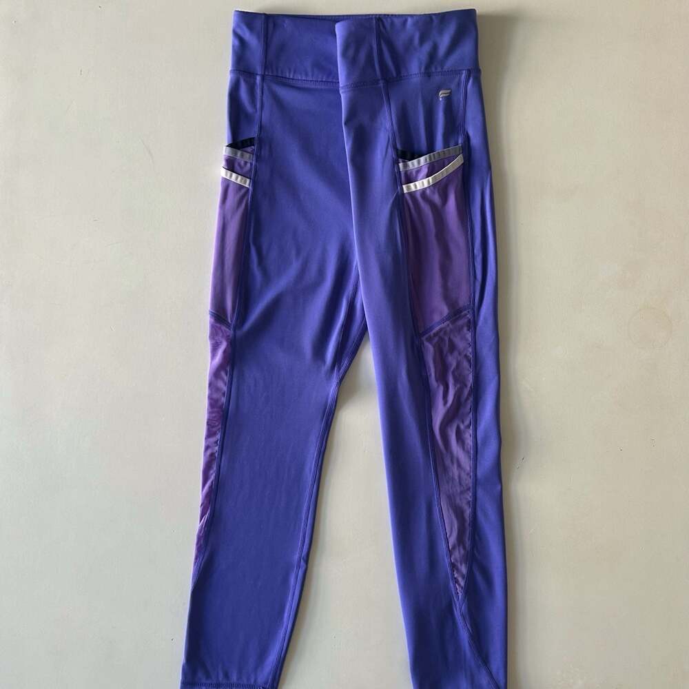 Fabletics Purple High Waisted Pocket Leggings Size Medium - Picture 3 of 9